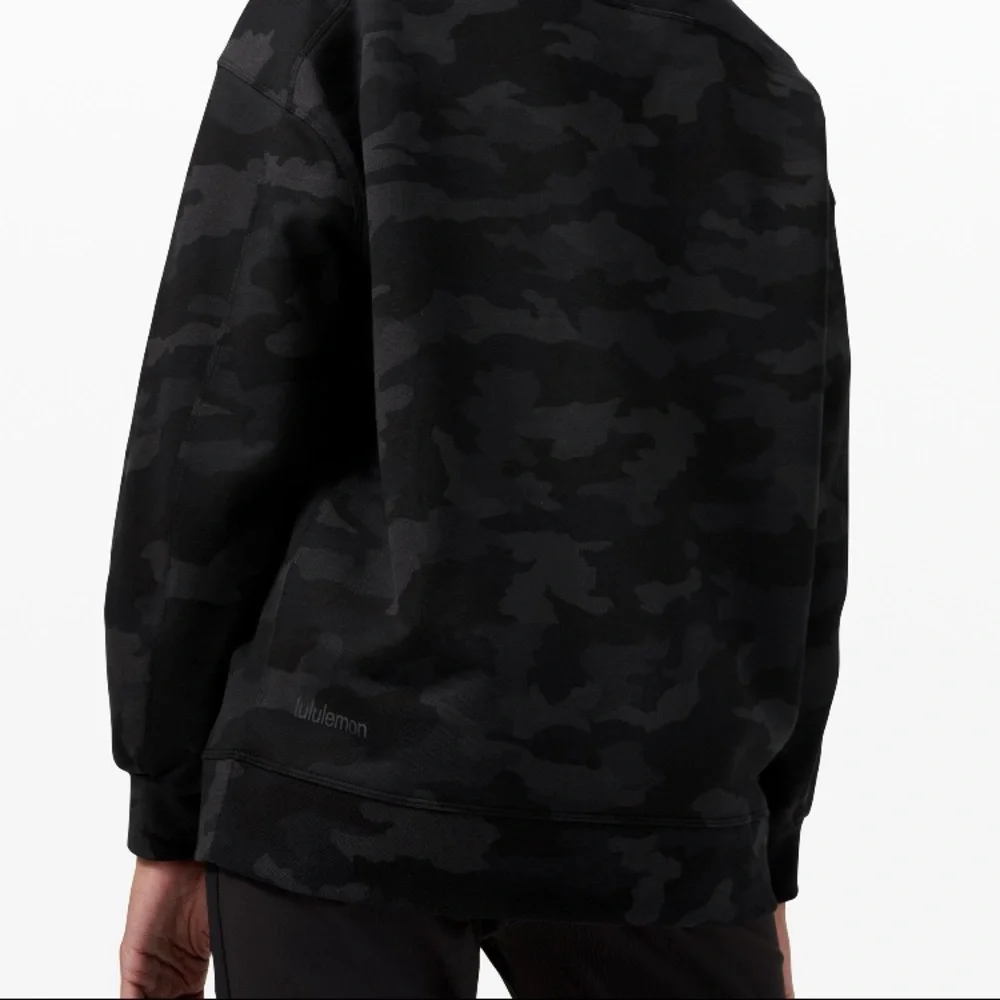 NWOT Lululemon Perfectly Oversized Crew - Picture 5 of 7